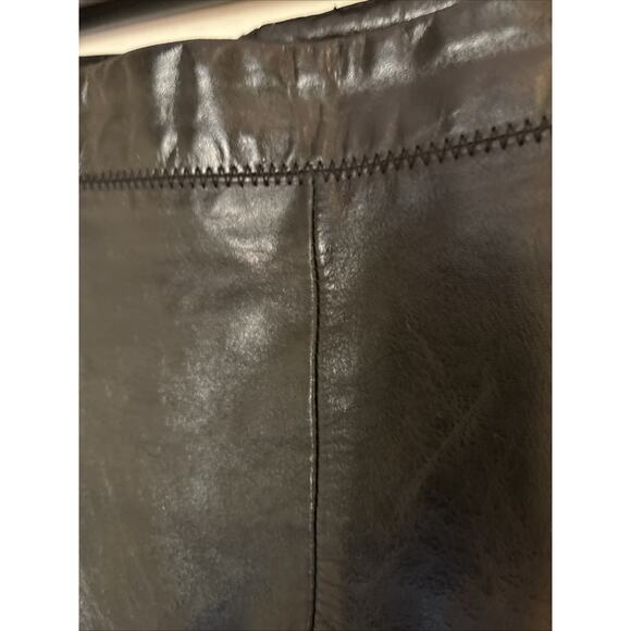 Vintage GAP Midi Genuine Leather Skirt Womens Sz 2 Black A-Line 28 X 27 lined EU - Picture 3 of 12